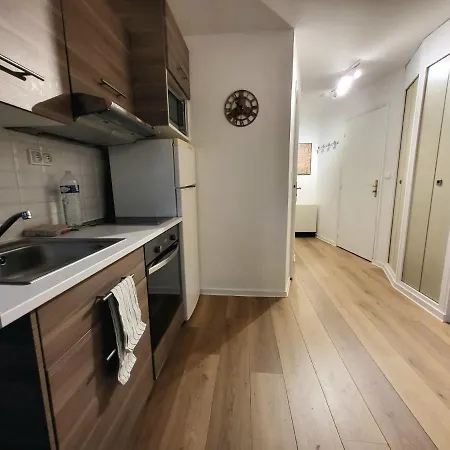 Studio Situe Sur Le Port De Apartment Deauville